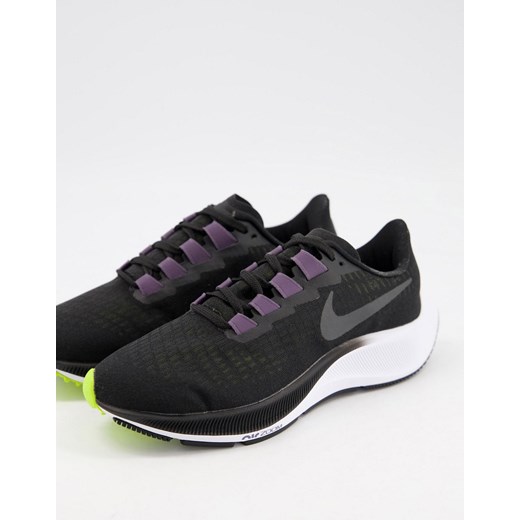 Buty sportowe damskie Nike Running zoom zamszowe czarne sznurowane 