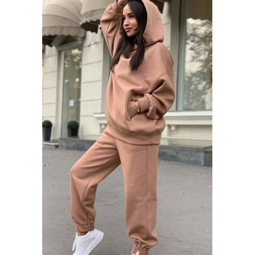Komplet sportowy KINSELA BEIGE S wyprzedaż Ivet Shop