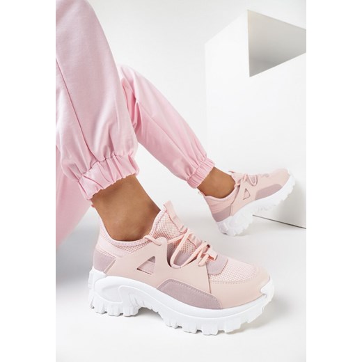 Buty sportowe damskie różowe Born2be sneakersy wiosenne z zamszu płaskie 