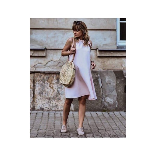 Trapezowa Sukienka z Kokardą Gabi Różowa L/XL butik-choice