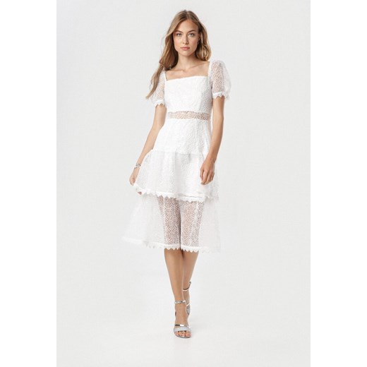 Biała Sukienka Limothilei S okazyjna cena Born2be Odzież