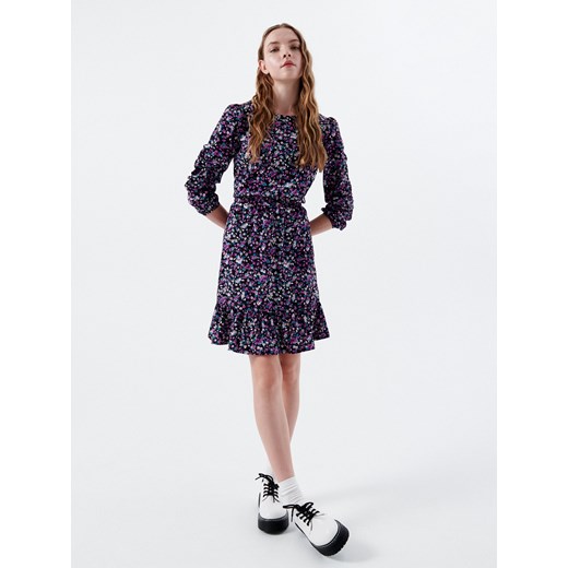 Sukienka fioletowa Cropp mini na co dzień z długimi rękawami z okrągłym dekoltem 