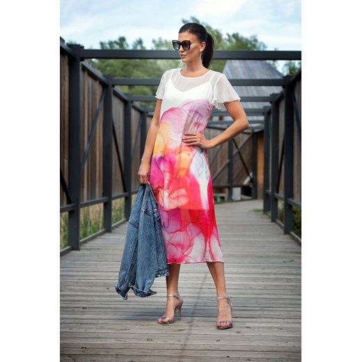 Długa letnia sukienka trapezowa kolorowa z szyfonu z krótkim rękawem typu motylek – KOLEKCJA CZERWONE KWIATY Taravio 42 okazyjna cena www.taravio.pl