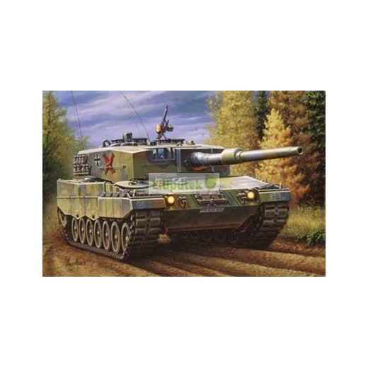 REVELL Leopard 2 A4 