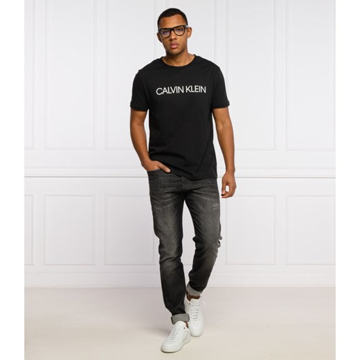 T-shirt męski Calvin Klein młodzieżowy czarny 