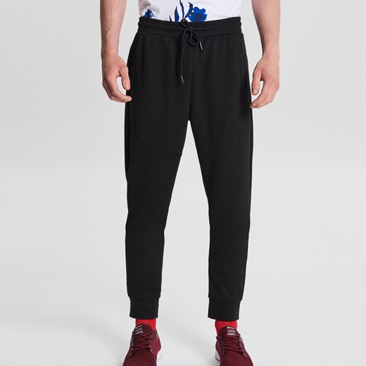 Cropp - Dresowe spodnie jogger - Czarny Cropp XL wyprzedaż Cropp
