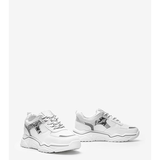 Białe sneakersy na grubej podeszwie z motywem skóry węża Anika 40 gemre