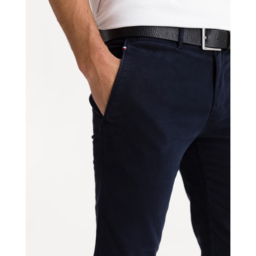 Tommy Hilfiger Bleecker Chino Spodnie Niebieski Tommy Hilfiger 30/32 promocja BIBLOO