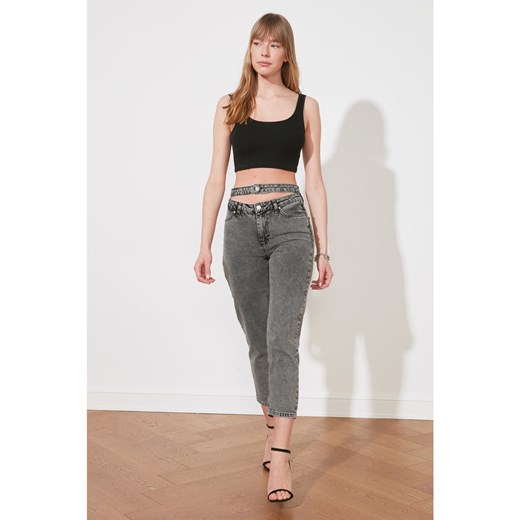 Jeansy damskie Trendyol