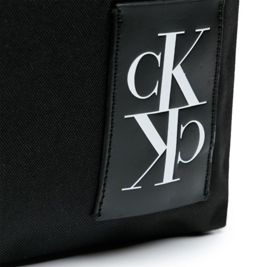 Calvin Klein Torba Sport Essentials Flat Pack K50K505255Bds Calvin Klein ONE SIZE Symbiosis wyprzedaż