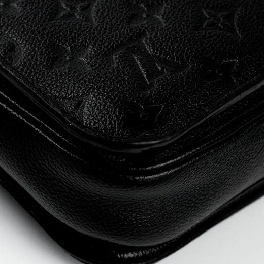 Listonoszka Louis Vuitton matowa elegancka średniej wielkości