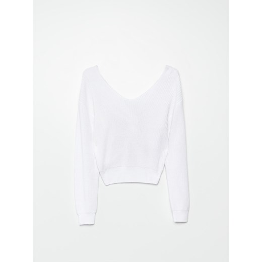 Cropp - Sweter z dekoltem w szpic - Biały Cropp S Cropp