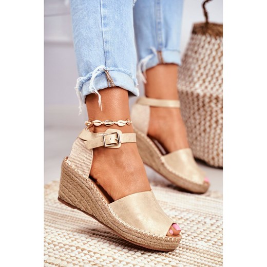 Espadryle damskie Eve z tkaniny złote z klamrą eleganckie