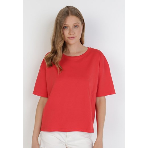 Czerwony T-shirt Evales ze sklepu Born2be Odzież w kategorii Bluzki damskie - zdjęcie 111519045