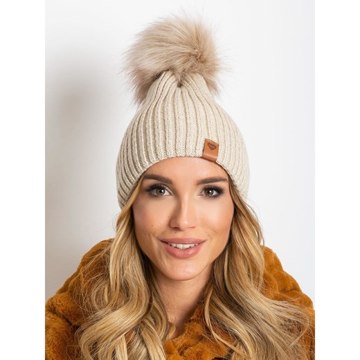 Beige hat with a pompom Fashionhunters One size Factcool