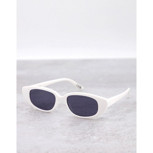 ASOS DESIGN – Białe połyskujące wąskie okulary przeciwsłoneczne w kształcie kociego oka-Biały One Size Asos Poland