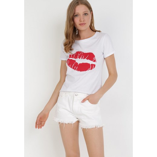 Biały T-shirt Jaensha ze sklepu Born2be Odzież w kategorii Bluzki damskie - zdjęcie 111932858
