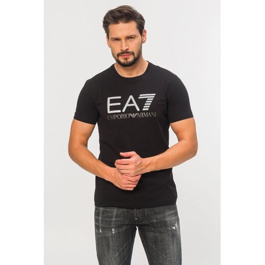 EA7 EMPORIO ARMANI - czarny t-shirt męski z aplikacją 3D ze sklepu outfit.pl w kategorii T-shirty męskie - zdjęcie 113760158