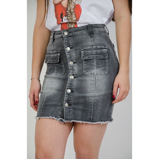 Szara spódnica jeansowa z guzikami na przodzie ze sklepu olika.com.pl w kategorii Spódnice - zdjęcie 114693525