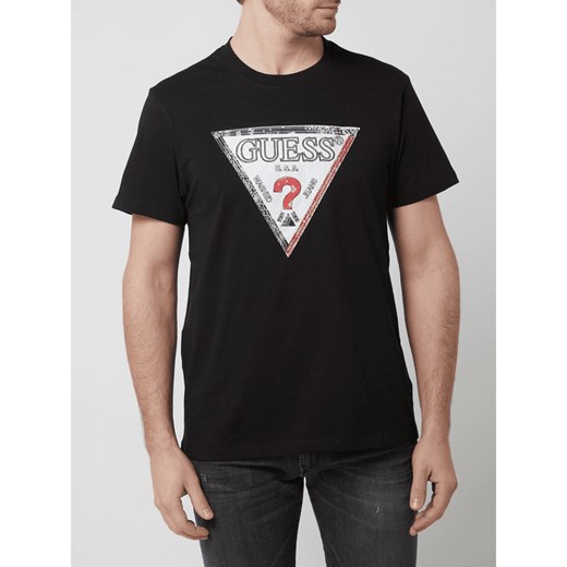 T-shirt o kroju regular fit z bawełny ekologicznej model ‘Triesley’ Guess S wyprzedaż Peek&Cloppenburg 