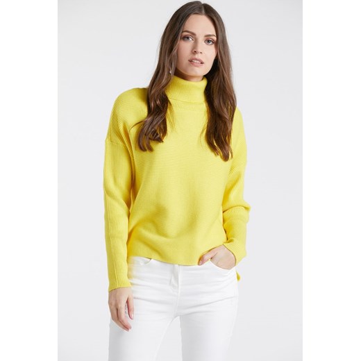 Sweter damski Monnari z golfem