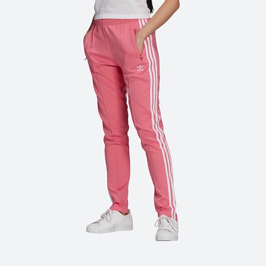 Różowe spodnie damskie Adidas Originals 