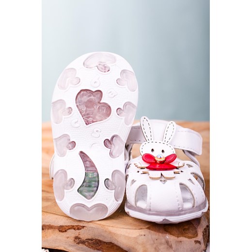 Białe sandały niemowlęce niechodki na rzep z króliczkami Casu X806A Casu Casu.pl
