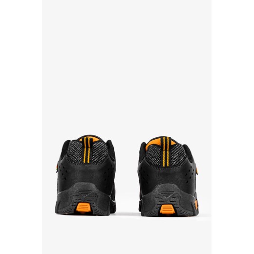 Czarne buty trekkingowe sznurowane Badoxx MXC8229/C/7 promocyjna cena Casu.pl