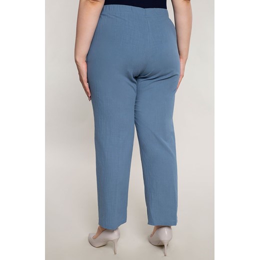Bawełniane spodnie w niebieskim kolorze 64 Modne Duże Rozmiary