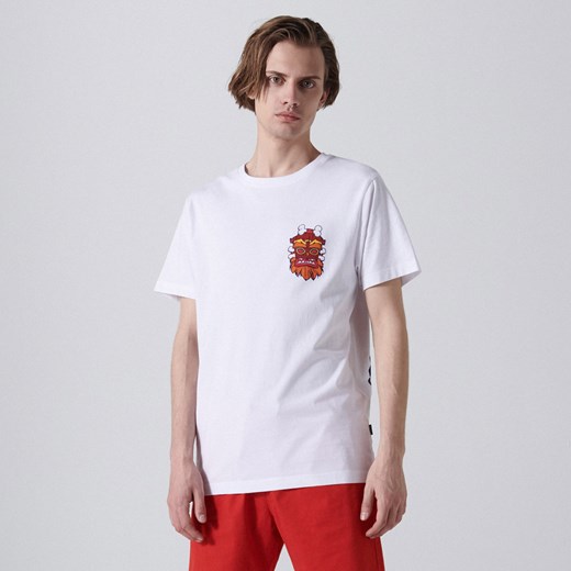 Cropp - Koszulka z nadrukiem Crash Bandicoot - Biały Cropp M Cropp promocja