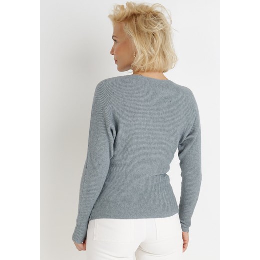 Sweter damski Born2be z okrągłym dekoltem 