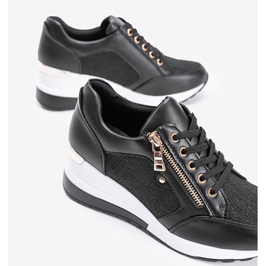 Czarne błyszczące sneakersy na koturnie The Moment 36 promocja ButyModne.pl