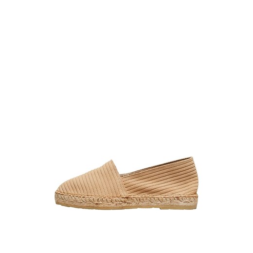 Skórzane espadryle "Ellen" w kolorze beżowym Selected Femme 41 promocyjna cena Limango Polska