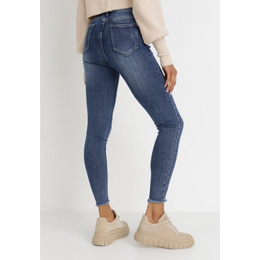 Niebieskie Jeansy Skinny Phinaleia XL Born2be Odzież
