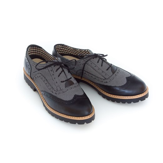 sznurowane półbuty oksfordki - skóra naturalna - model 258 - kolor czarny + kropki Zapato 37 zapato.com.pl