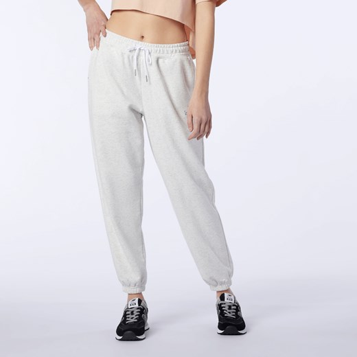 Spodnie damskie New Balance z napisami 