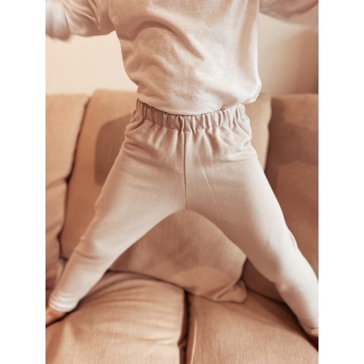 Spodnie/legginsy dziecięce - Jasnoszara bawełna GOTS 104 Oh Babe