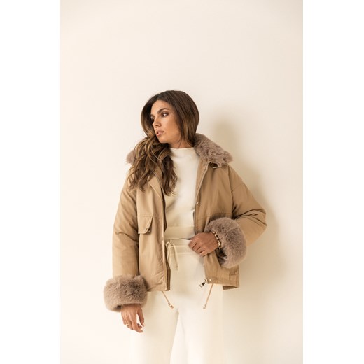 B105 Kurtka z Futrem Beige : rozmiar odzieży - M, kolor - B105 Kurtka z Futrem Beige Lorenzo S Lorenzo