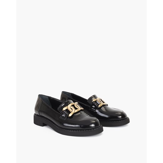 czarne mokasyny damskie lakierowane z klamrą 108-1319-CZARNY Kulig 38 KULIG