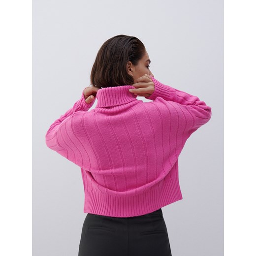 Reserved - Dzianinowy sweter z golfem - Różowy Reserved L Reserved