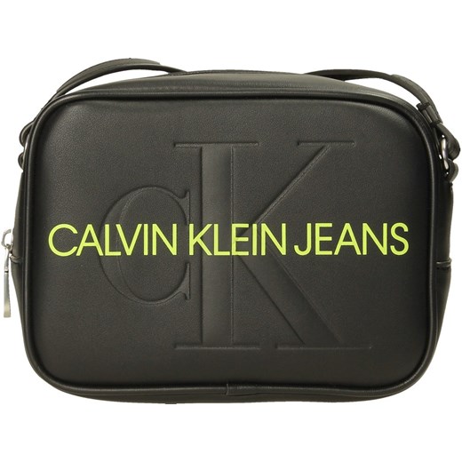 Listonoszka Calvin Klein matowa ze skóry ekologicznej 