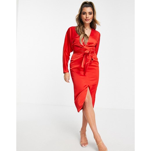 ASOS DESIGN – Czerwona satynowa sukienka midi z rękawami typu nietoperz i kopertową talią-Czerwony 38 Asos Poland