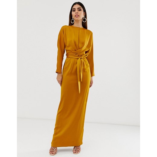 ASOS DESIGN – Musztardowa satynowa sukienka maxi z rękawami typu nietoperz i kopertową talią-Żółty 40 Asos Poland