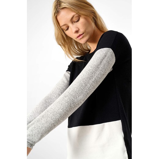 Miękki sweter w bloki kolorów XS orsay.com