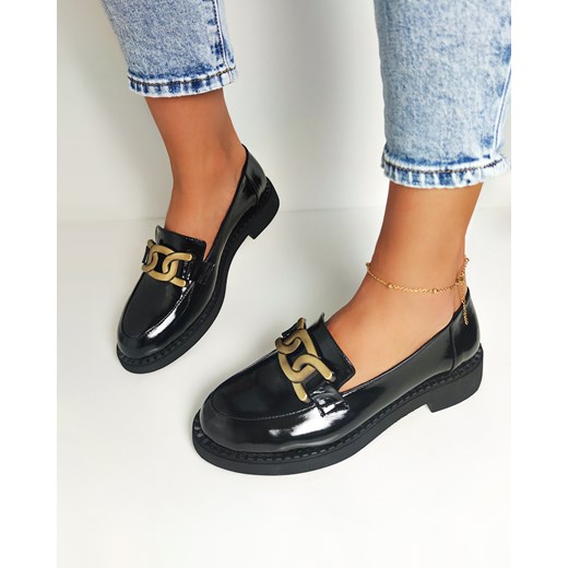 czarne mokasyny damskie lakierowane z klamrą 108-1319-CZARNY Kulig 37 KULIG