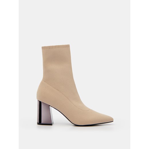 Mohito - Botki z ozdobnym obcasem - Beżowy Mohito 40 Mohito