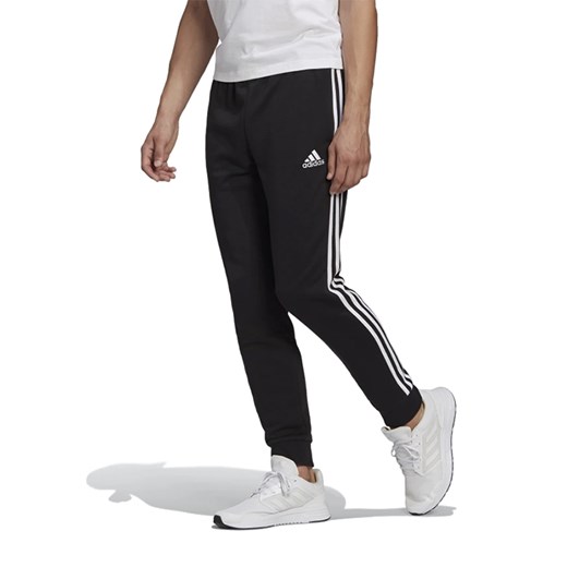 adidas Essentials French Terry Tapered Cuff 3-Stripes Pants > GK8831 M okazyjna cena Fabryka OUTLET