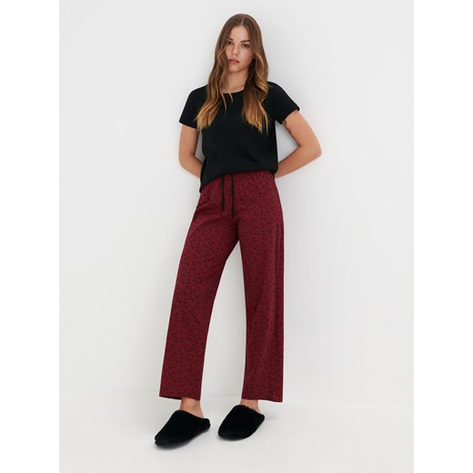 Czerwona piżama Sinsay 