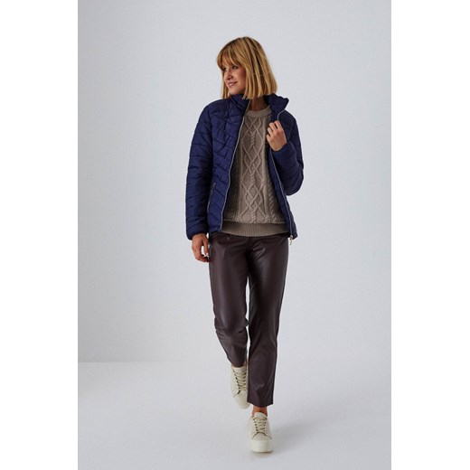 Pikowana kurtka z odpinanym kapturem M Moodo.pl