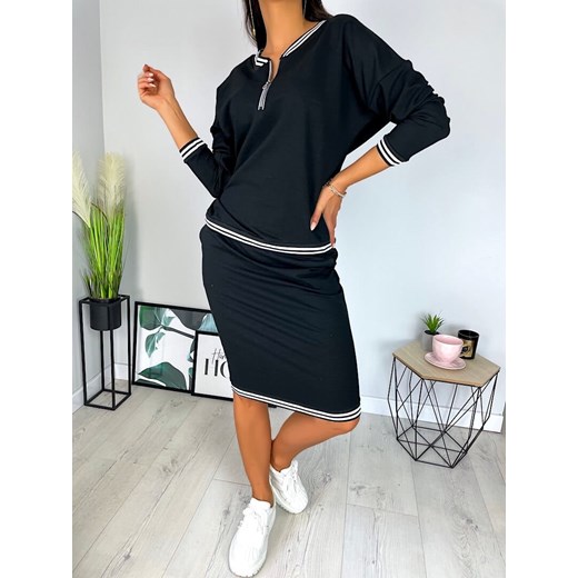 Czarny Dresowy Komplet 6833-421-A Modnakiecka.pl 2XL ModnaKiecka.pl